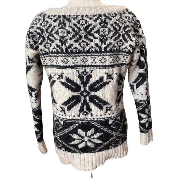 American Eagle Nordic Fair Isle Snowflake Wool Alpaca Sweater Size Medium - Picture 3 of 8
